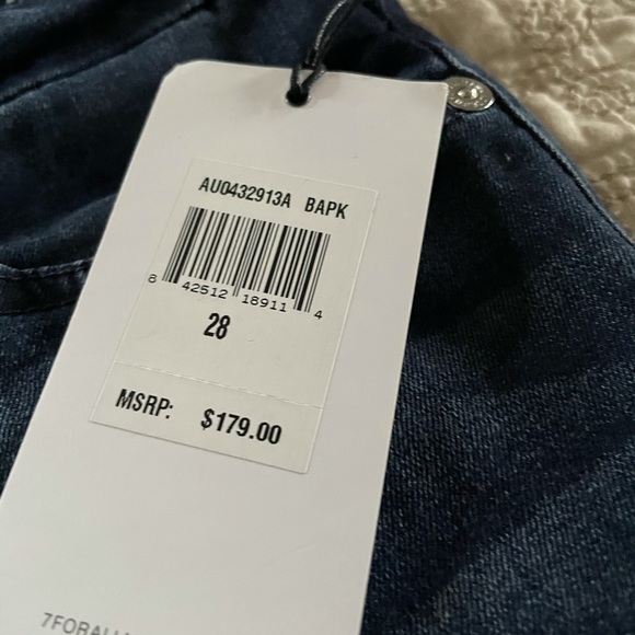 Jeans BNWT - Picture 3 of 4